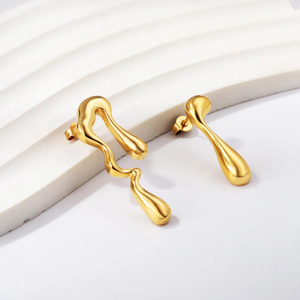 Cascada Molten Drop Earrings